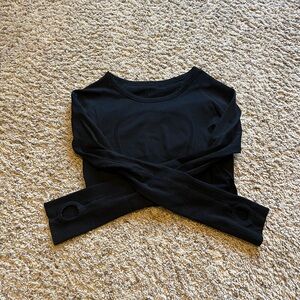 Lululemon Long Sleeve Fitted Black Shirt